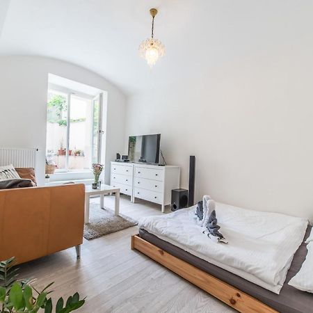 Quiet Apartment In The City Center With Own Terrace Πράγα Εξωτερικό φωτογραφία